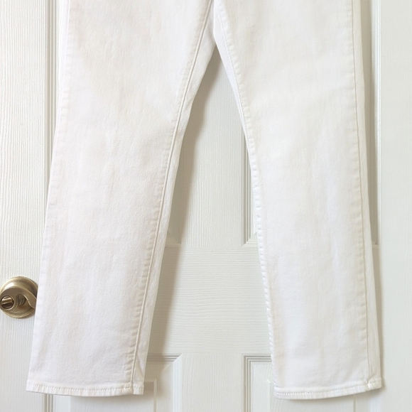 Levi's Classic High Waisted Slim Fit Straight Leg Jeans Simply White 30 - Picture 4 of 16